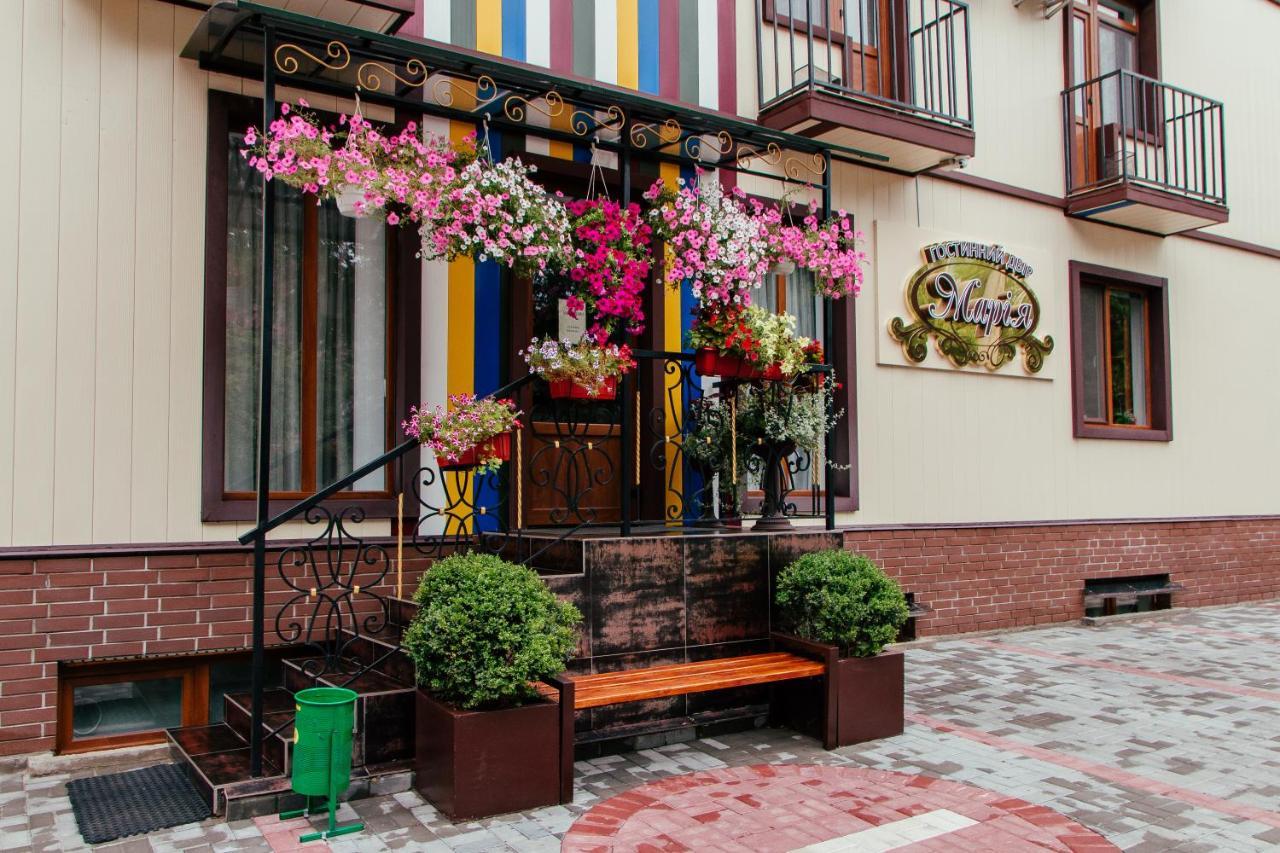 Гостинний Двір "Марія" Hotel Kropyvnytskyi Exterior photo